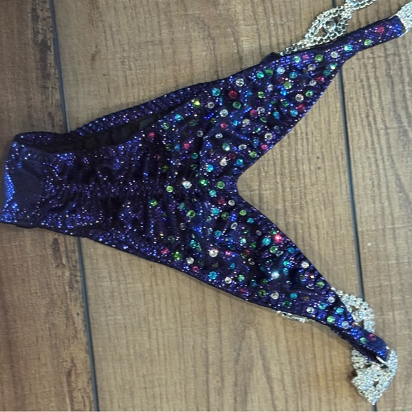 Sequin Bikini Set with Crystal Straps - Picture 7 of 10
